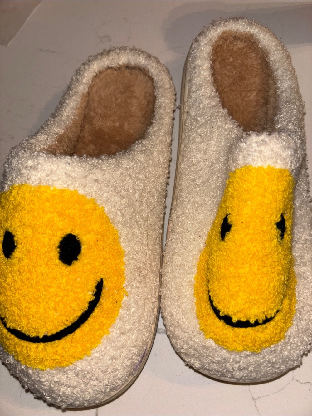 Plush Smile Slippers - Cream with Yellow Smiley
